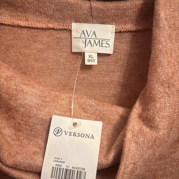 Ladies large droop turtleneck sweater XL, light mauve color - Picture 3 of 4